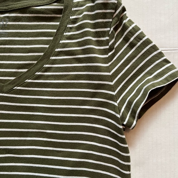 GAP Striped Tee Shirt, Sz M - Picture 6 of 8